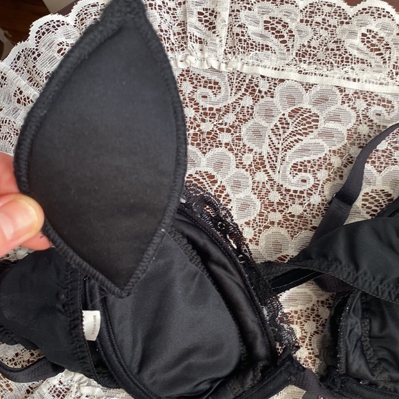 Vintage Vanity Fair Push Up Bras with Removable padding 1980s Wonder Bra Era 36A - Picture 13 of 15